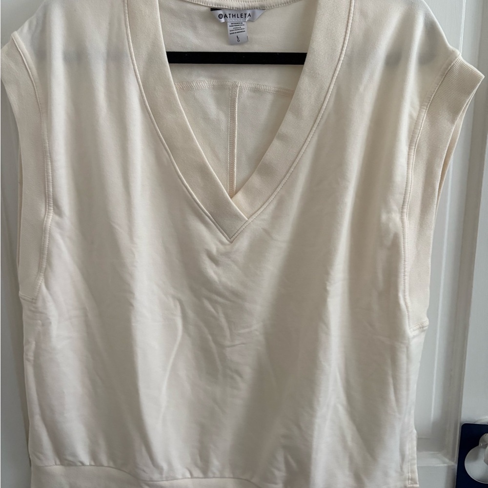 Athleta Women's Cream V-Neck Top